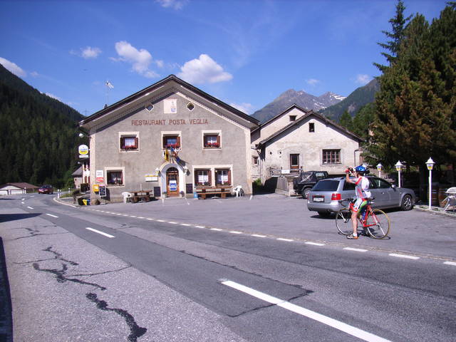 Das Restaurant Alte Post in Giarsun.