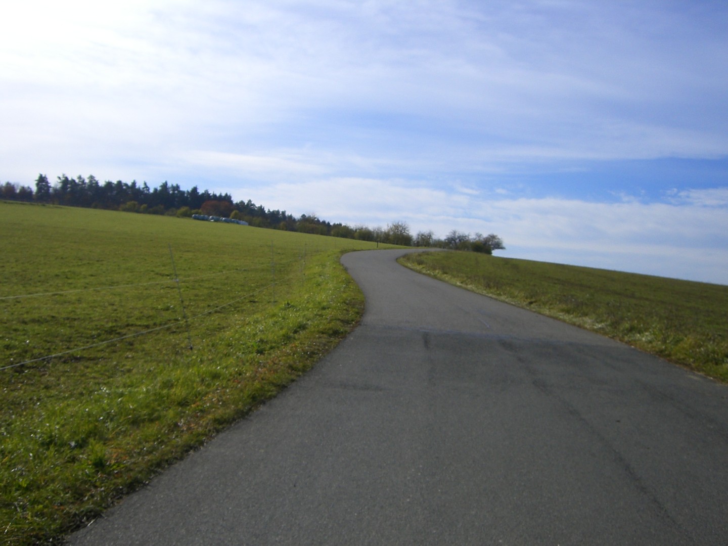 Ostauffahrt von Hüttenbach: Die letzten Meter zum höchsten Punkt.