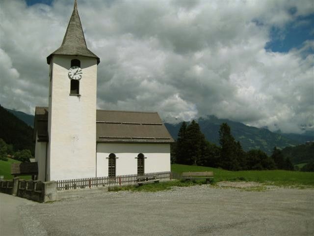 Die kleine Kirche von Valzeina.