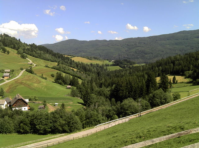 Panorama bei Haiden über das Tal des Preberbaches