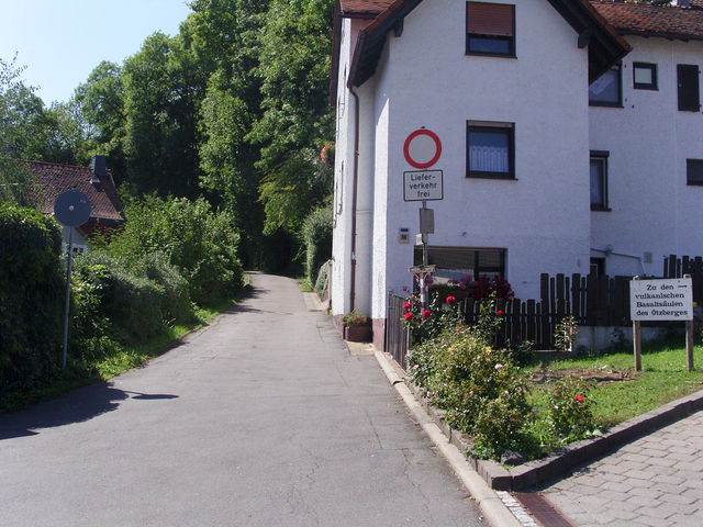 Burgweg.