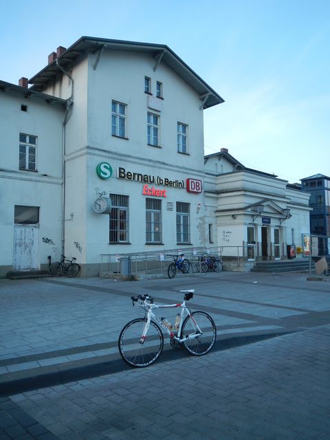 Bernau Bahnhof.