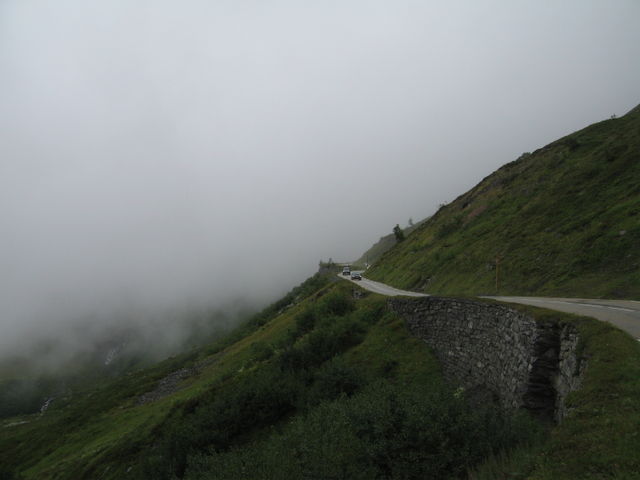 15 Aug. Nebel, Regen und Kälte an der Petit St Bernard!