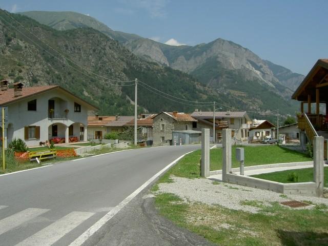 Prato Lungo. Ausgangspunkt zum Anstieg des Col de la Lombarde