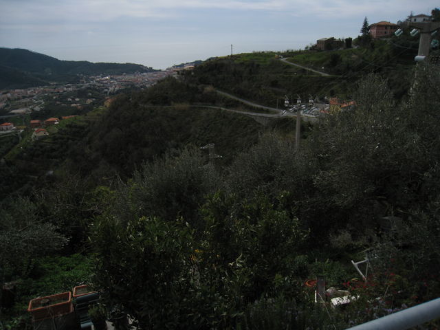 Über Loto gelangt man ins Val Graveglia.
(März 2009)