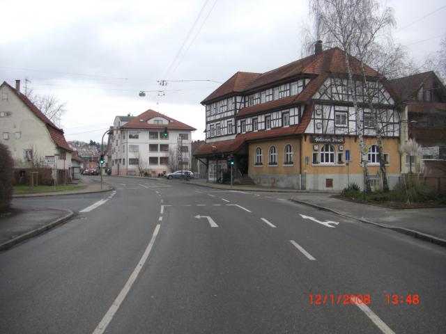 Startpunkt der Südwestauffahrt in Reichenbach am Goldenen Hirsch.