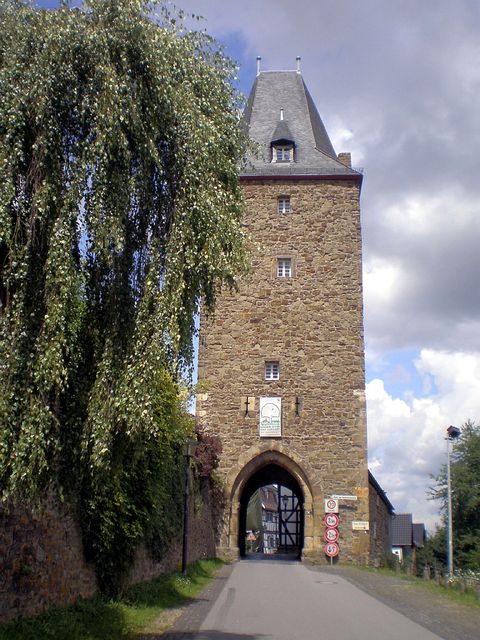Katharinen-Turm am Ausgang.