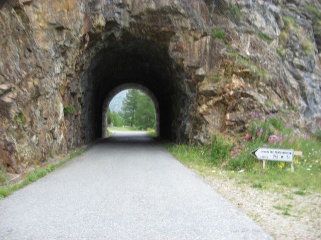 Ein Tunnel kurz vor dem Ziel.