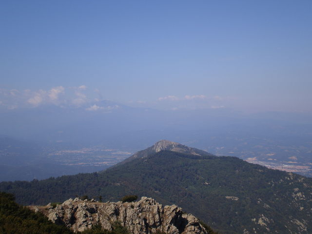 Der Berg von Foto 3 von Osten aus gesehen.