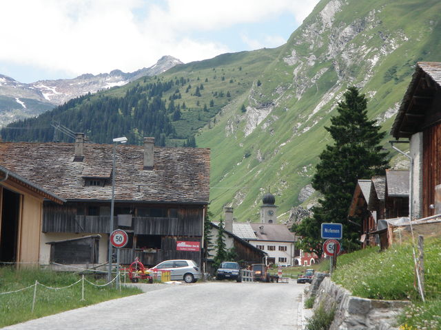 Das Dorf Nufenen, nicht zu verwechseln mit dem gleichnamigen Pass