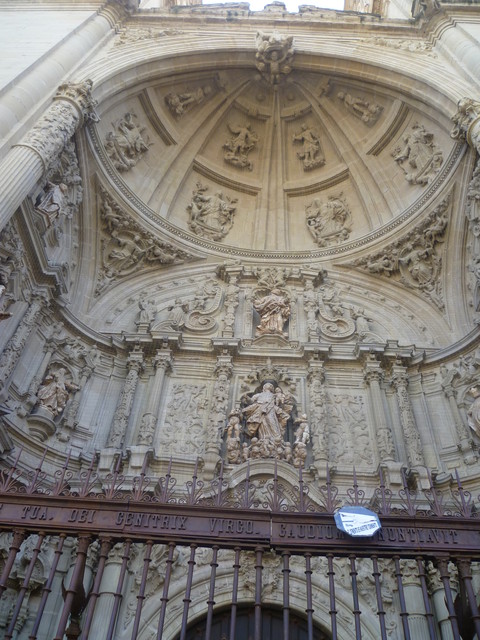 Kathedrale in Logrono. Hier gibt es auch eine Skultpur oder ein Bildnis des Schutzpatron der Blinden. 