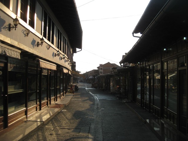 Bazaar von Pec am frühen Morgen