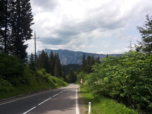 Letzter Pass geschafft - Abfahrt vom Wurzenpass nach Riegersdorf