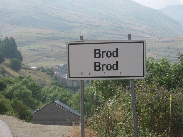 Brod auf Gorani, Brod auf Albanisch