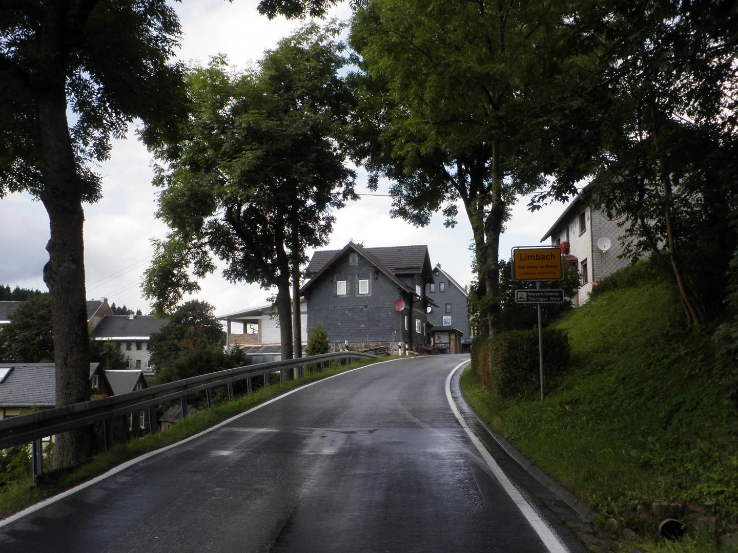 Ziel im Limbach, nur noch ein paar Meter bis zum Hochpunkt, der quer verlaufenden B 281