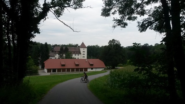.Schloss Neutann