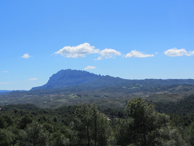 Südseite: der Montserrat.