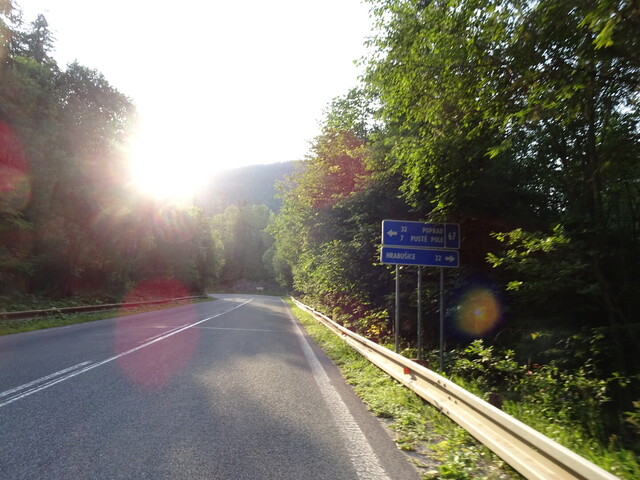 Beginn der Auffahrt aus dem Hnilec-Tal (rechts nach Hrabušice)