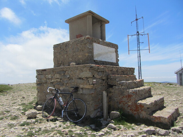 Auf dem Gipfel des Pico Javalambre.