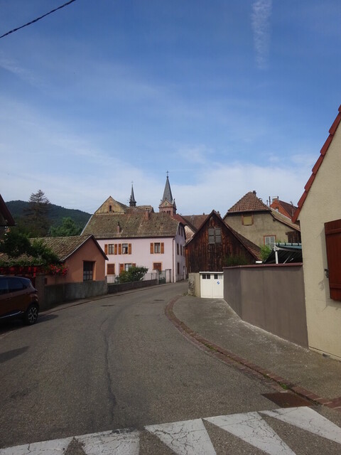 Einfahrt ins Dorf Lautenbach