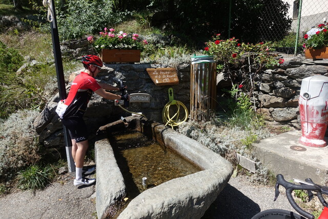 Brunnen in Mizoen.