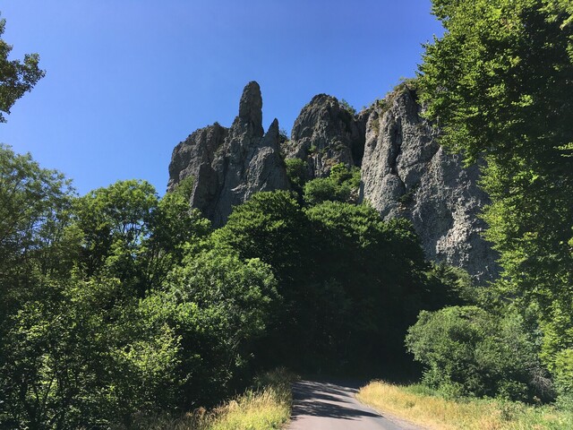 Col de Guéry (N) Basaltnadeln am Roche Sanadoire (IMG 6664).