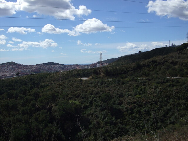 Süden: Blick auf Barcelona (Carmel), rechts der Tibidabo.