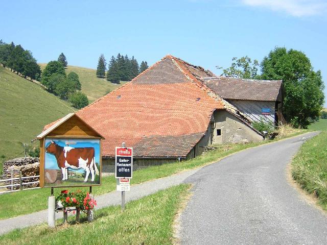 Der Bauernhof beim Abzweig zum Vordern Erzberg.Stefan Moser