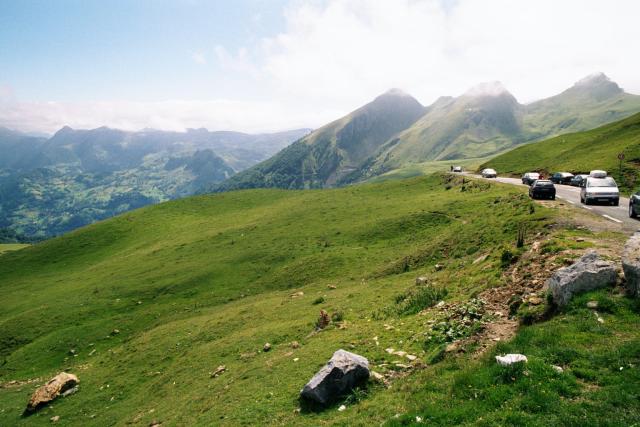  Blick vom Aubisque Richtung Soulor.Tag 6 Sommertour Pyrenäen 2002