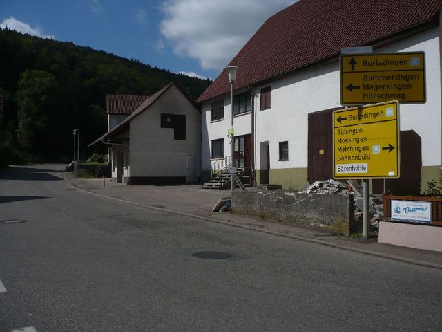 Steinbuehl, Start der Nordostanfahrt in Stetten unter Holstein
