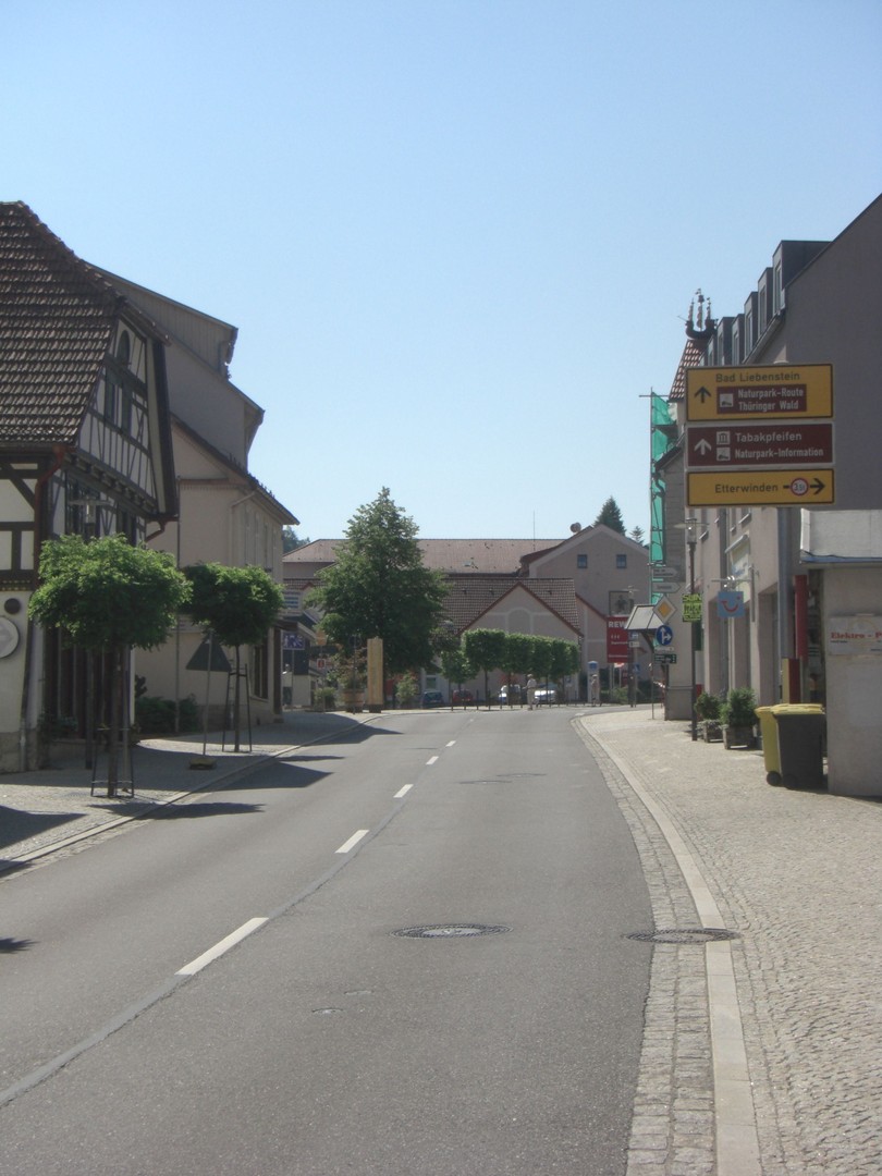 Startpunkt in Ruhla - hier beginnen die Auffahrten zum Ascherbrück und zur __[Glasbachwiese|1147]