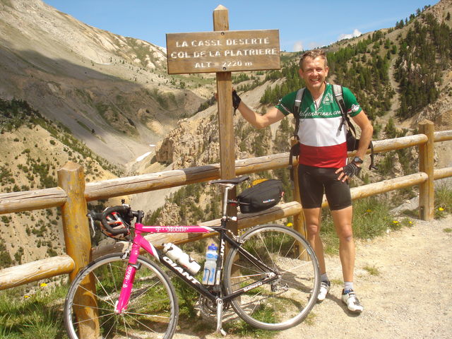 02.Kurz vor dem Izoard .
Route des Grandes Alpes von
Nizza nach genf Juni 2009