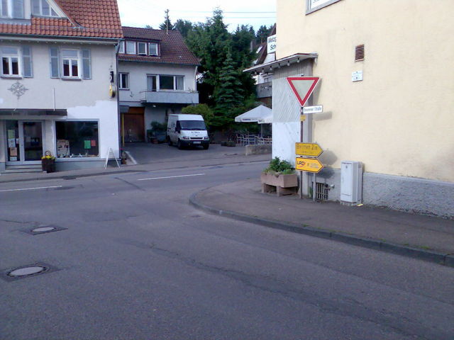 Abzweig in Heubach.