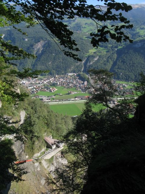 Blick Richtung Meiringen von der Auffahrt Grosse Scheidegg