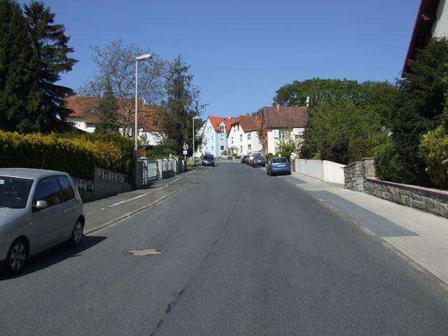Die Kronthaler Straße in Mammolshain.