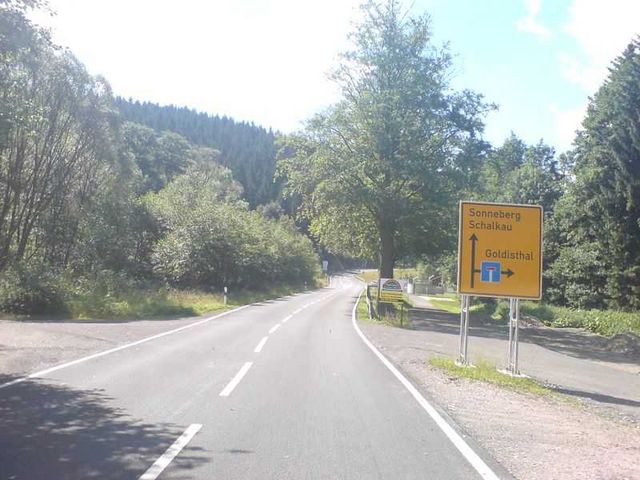 Start der Nordanfahrt am Abzweig Goldisthal.