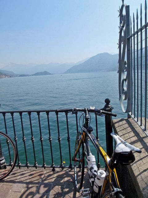 10 mediterranes Velo in Argegno am Lago di Como