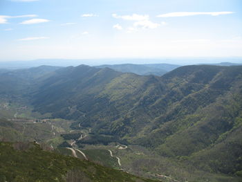 Der Mont Ventoux zur Linken am Aussichtspunkt