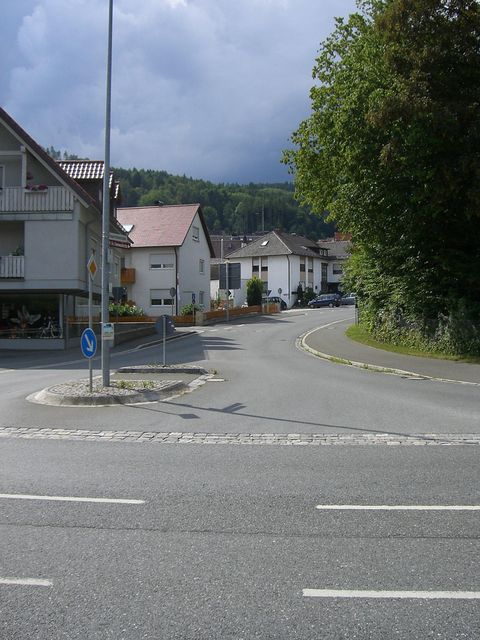 Auffahrt von Ebermannstadt:Der Einstieg in Ebermannstadt.