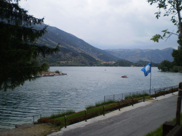 Nordanfahrt: Lago di Scanno.