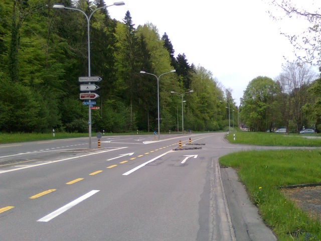 Start von Sihlwald, bei beiden Sihlwaldauffahrten nach rechts.