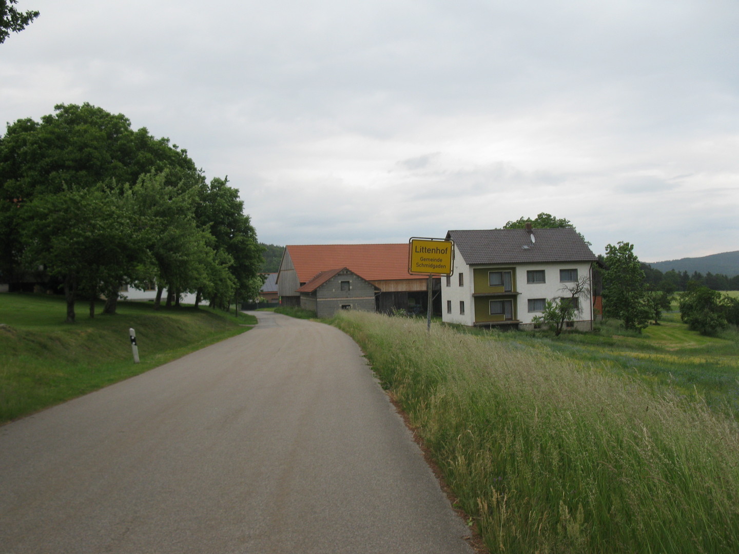 Ortseinfahrt Littenhof von Süden
