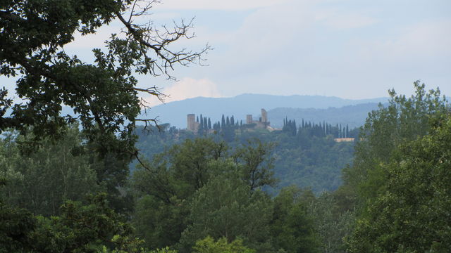 Das castello di Romena oberhalb von Pratovecchio.