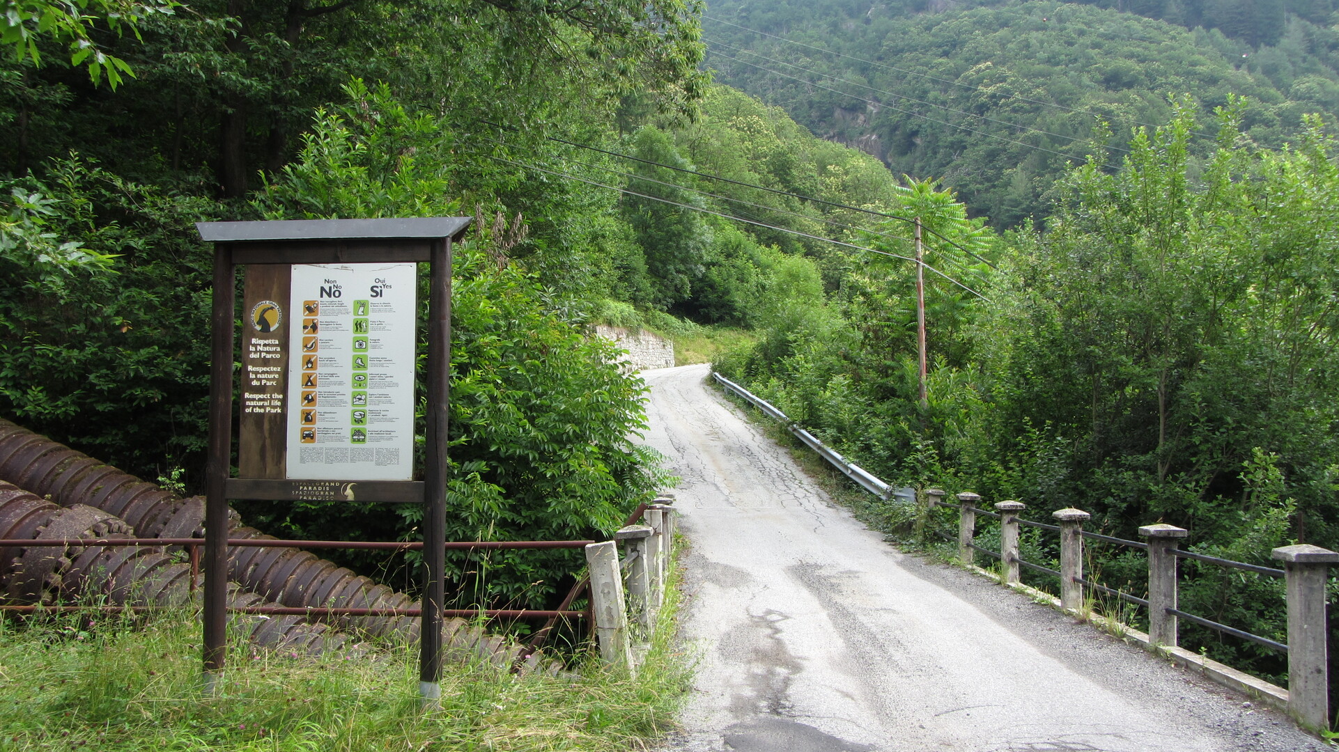 Die Grenze zum Nationalpark schon nach wenigen hundert Metern.