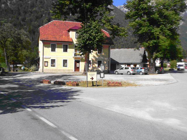 Trenta, Anfang der Südaufahrt auf den Vršic-Pass.