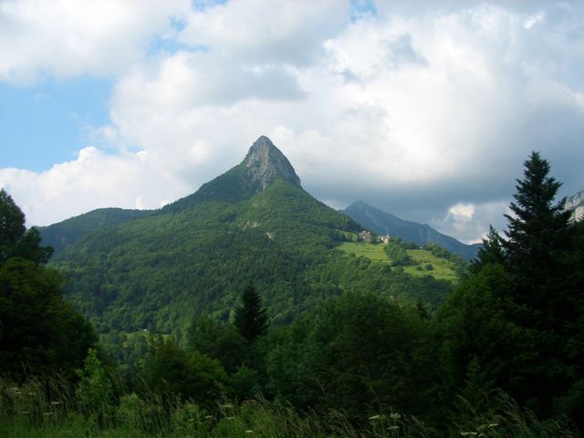 Blick nach Corbel beim Col de la Cluse