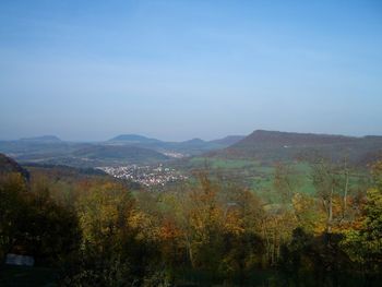 [[Rechberg|paesse|rechberg]] und Stuifen
und die [[Messelbergsteige|paesse|messelbergsteige]] rechts von Donzdorf