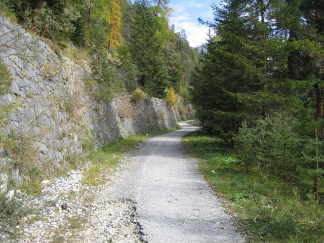 Der zweite asphaltierte Abschnitt.