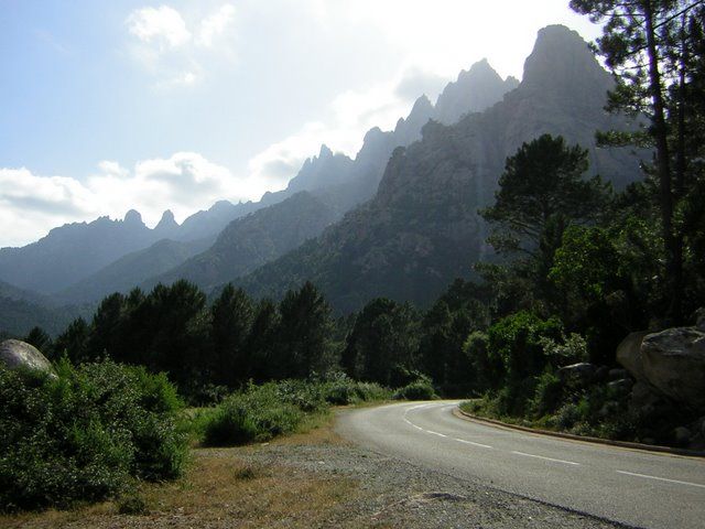 Traumlandschaft zwischen Col de Bavella und Col de Larone.
