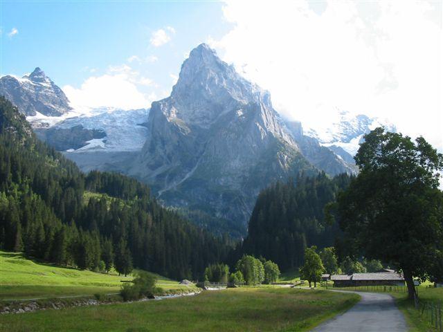 Grosse Scheidegg  nach 900 Höhenmetern aus Richtung Meiringen